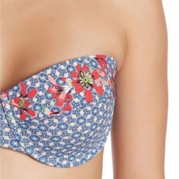 Johnny Was Bikini Top - Picture 2 of 6